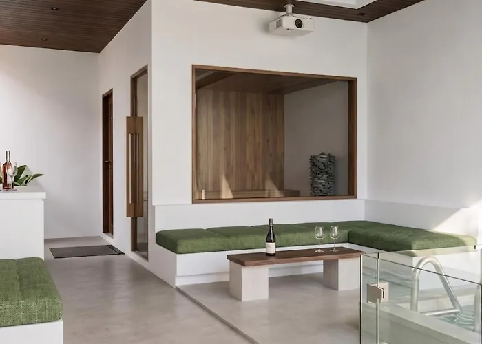 Eve With Private Pool, & Outdoor Movie Cinema فيلة تْشانغو
