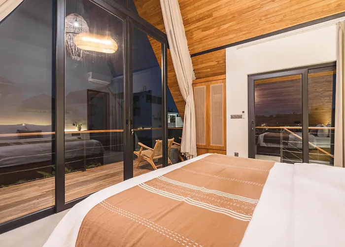 Villa Eve With Private Pool, & Outdoor Movie Cinema