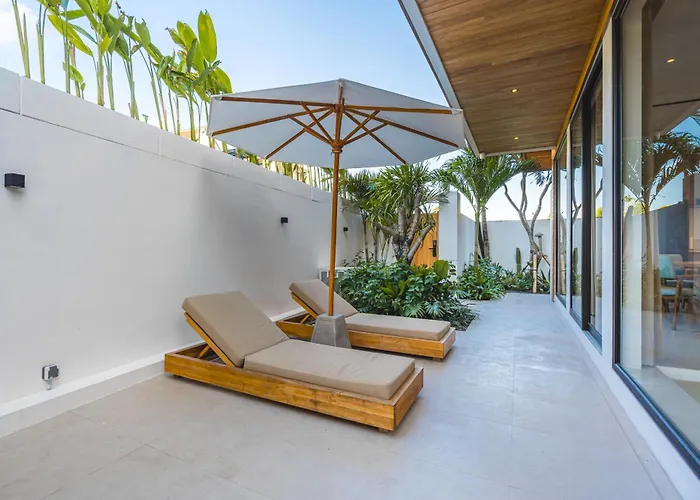 Villa Eve With Private Pool, & Outdoor Movie Cinema Canggu